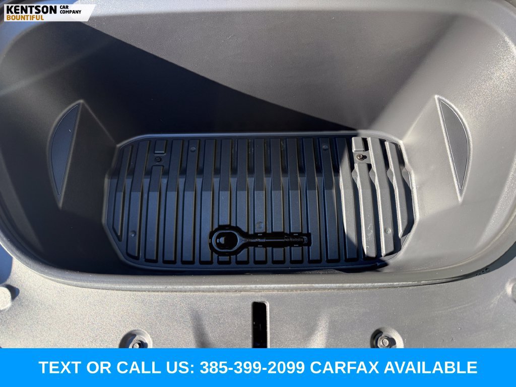 Used 2023 Tesla Model Y Performance AWD/4WD image 34
