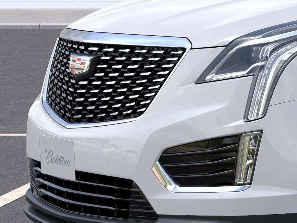 New 2026 Cadillac XT5 Luxury image 13
