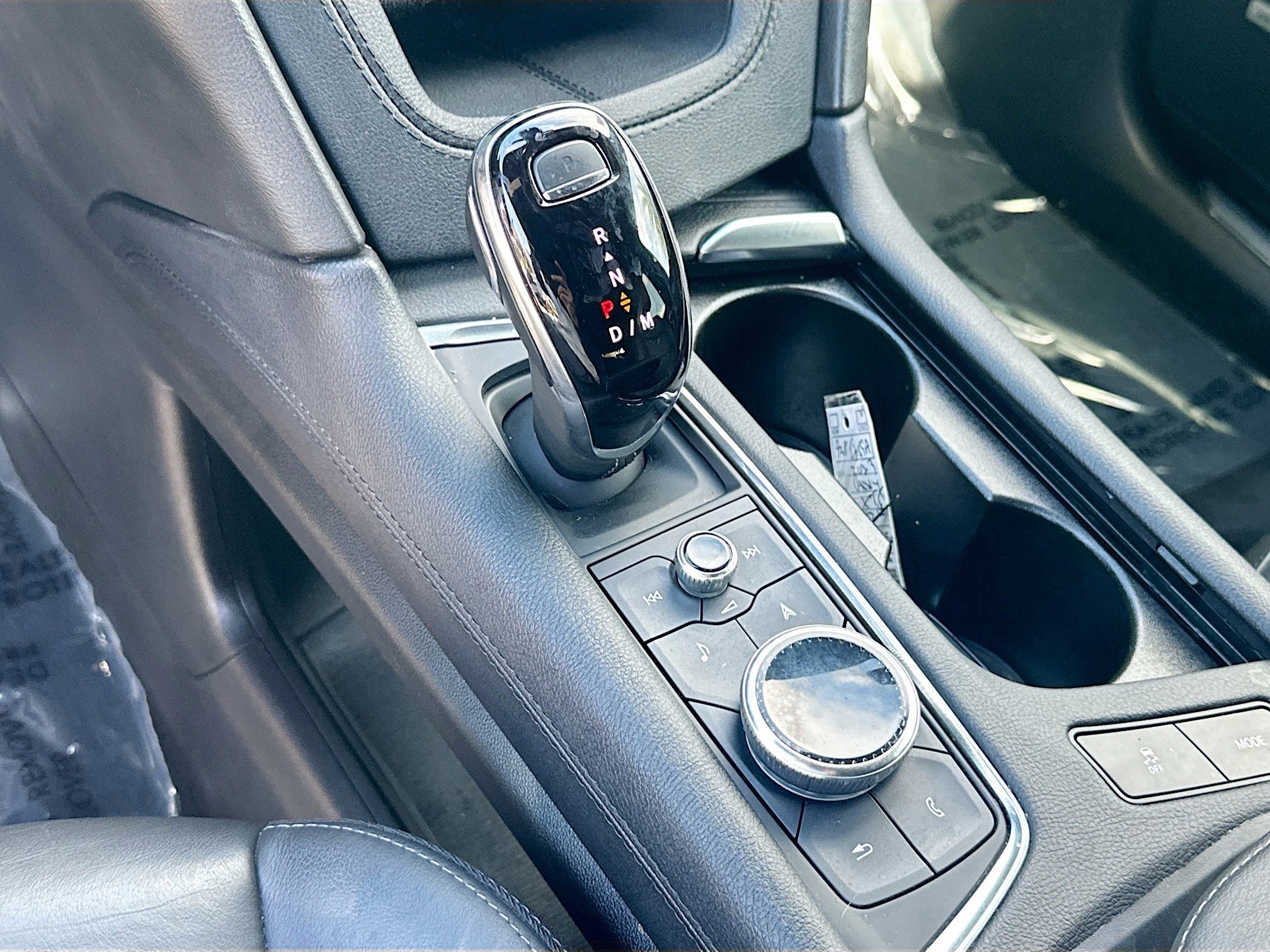 Used 2023 Cadillac XT5 Premium Luxury w/ Technology Package FWD image 12