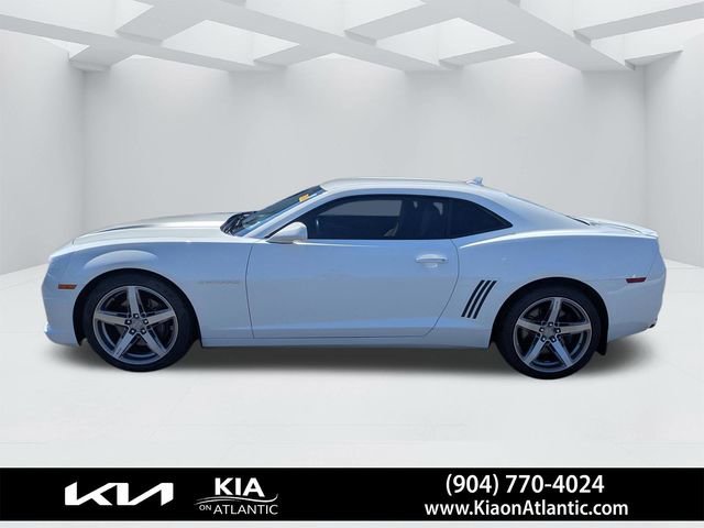 Used 2013 Chevrolet Camaro SS w/ RS Package RWD image 6