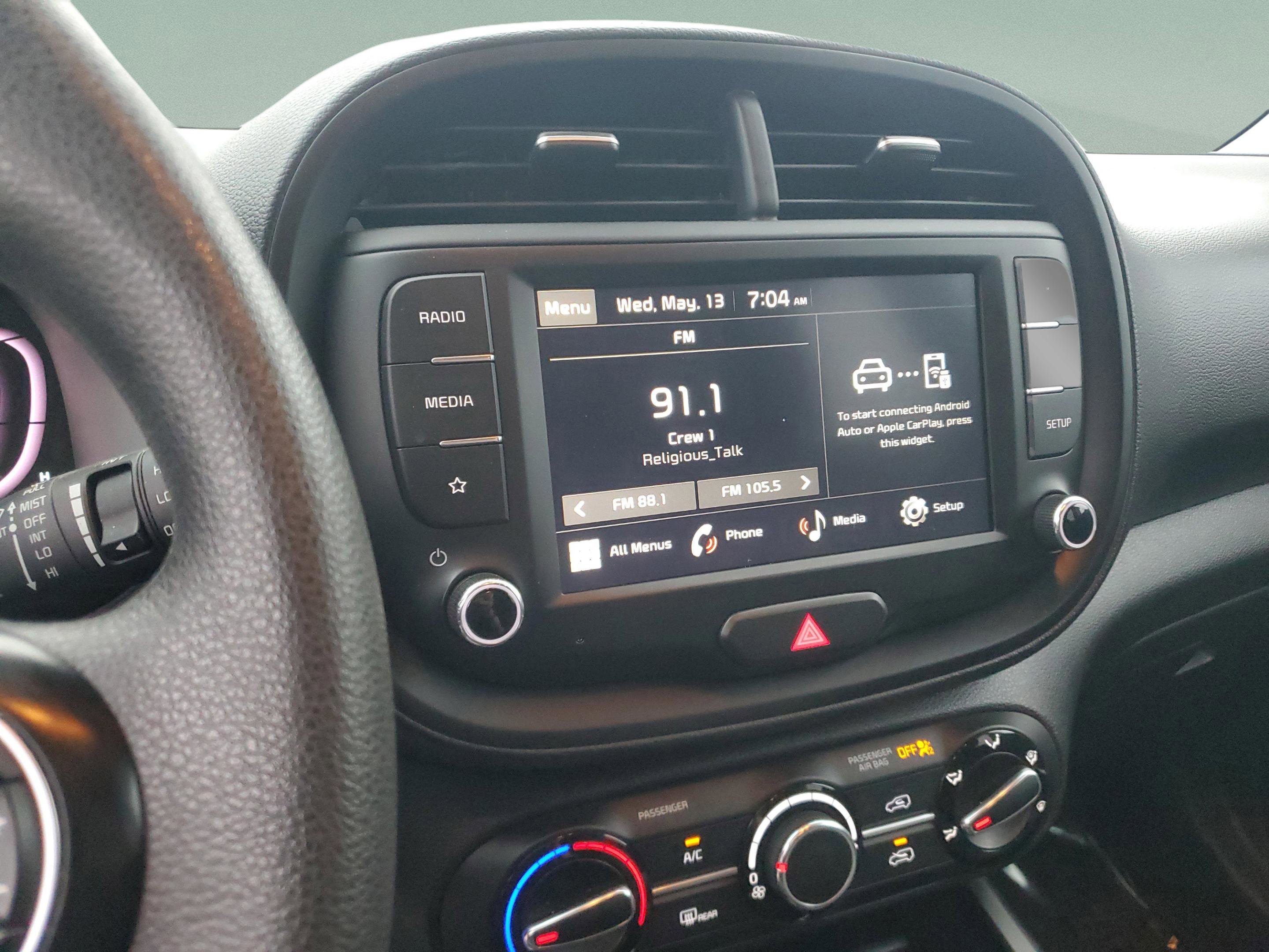 Certified 2023 Kia Soul LX FWD image 17