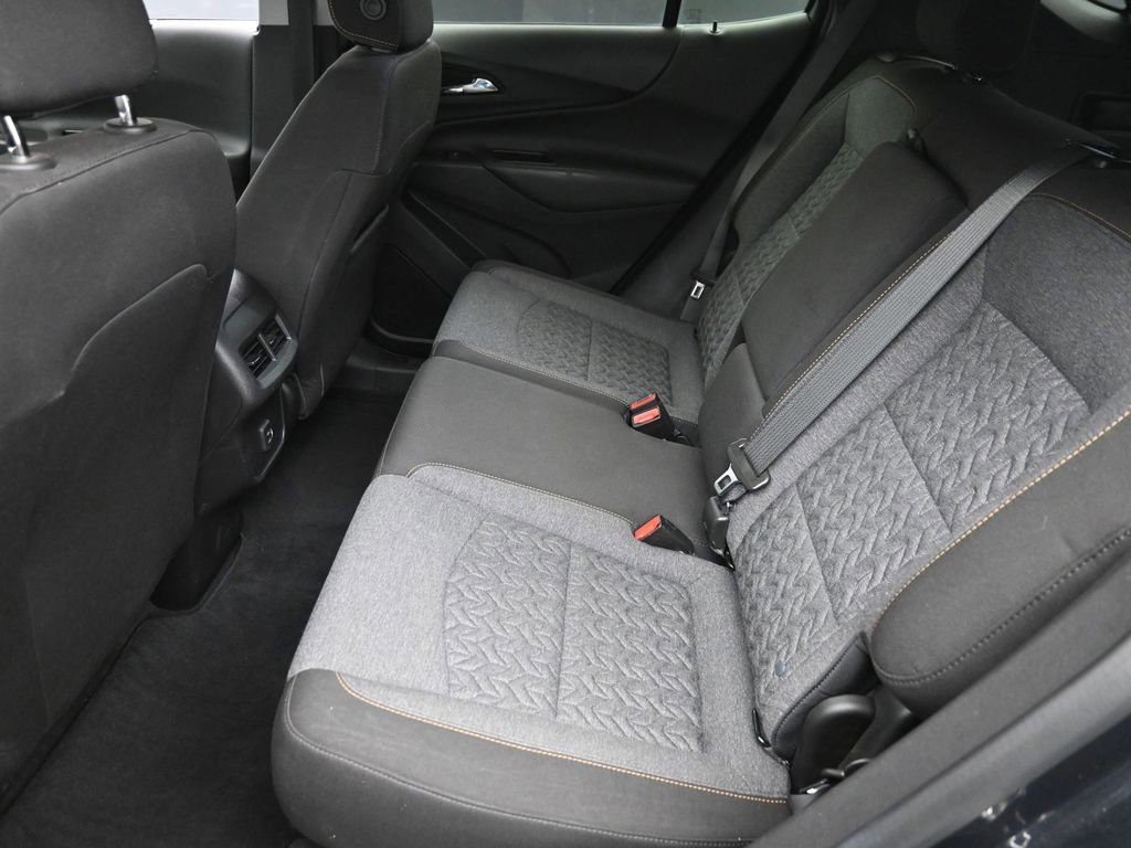 Used 2023 Chevrolet Equinox LT AWD/4WD image 11