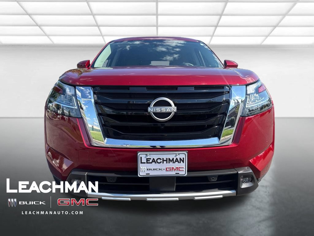 Used 2023 Nissan Pathfinder Platinum w/ Lighting Package (N93) AWD/4WD image 9