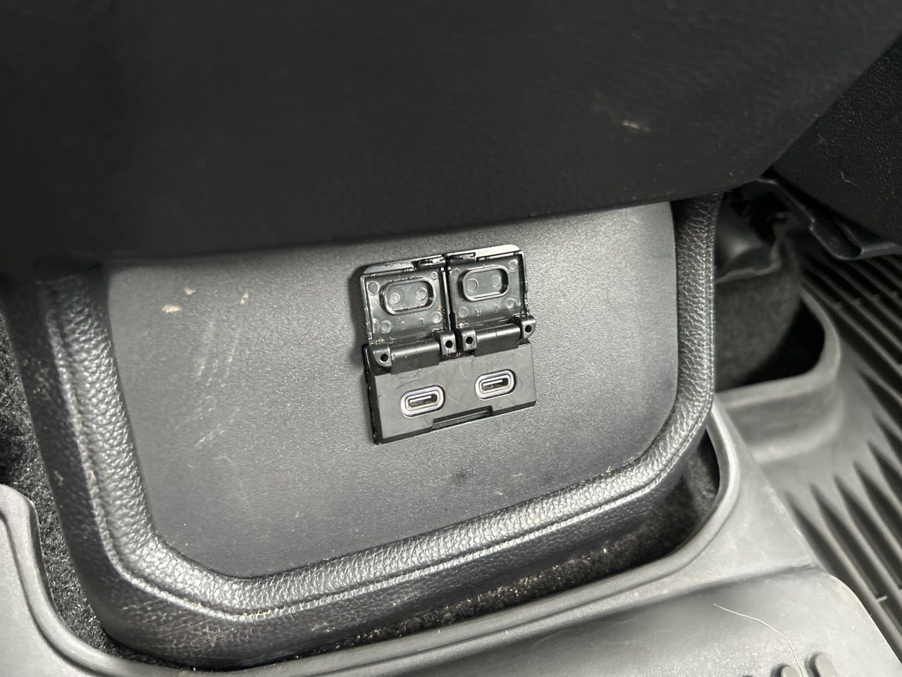 Used 2023 Toyota Highlander XSE image 23