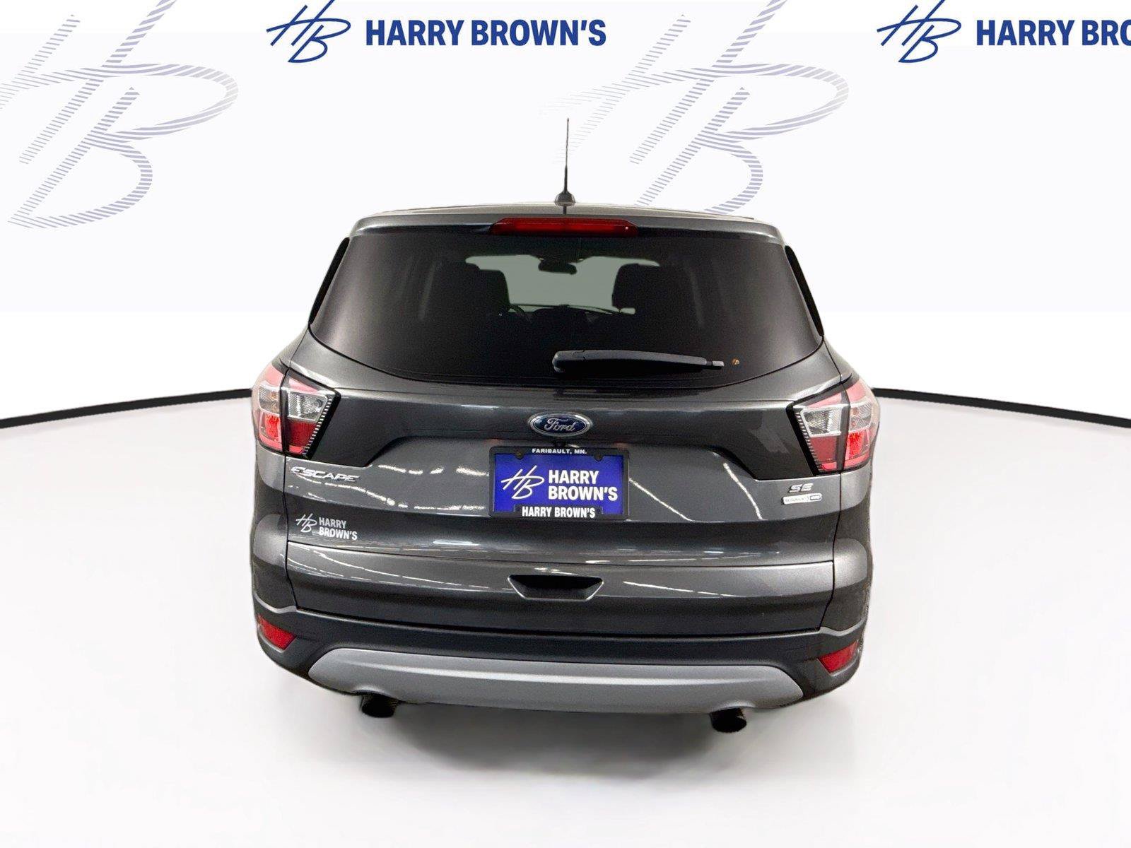 Used 2017 Ford Escape SE w/ SE Cold Weather Package AWD/4WD image 28