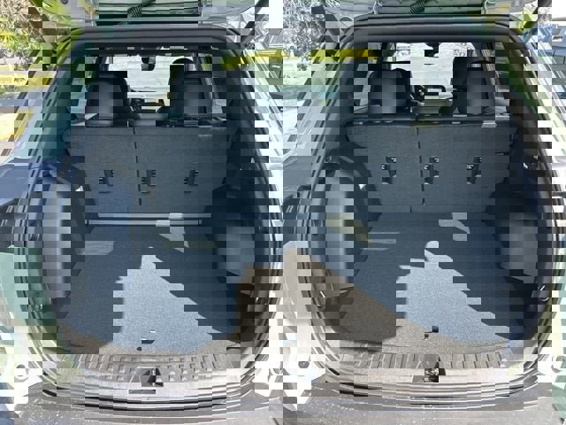 New 2026 Chevrolet Equinox LT w/ Convenience Package II image 32