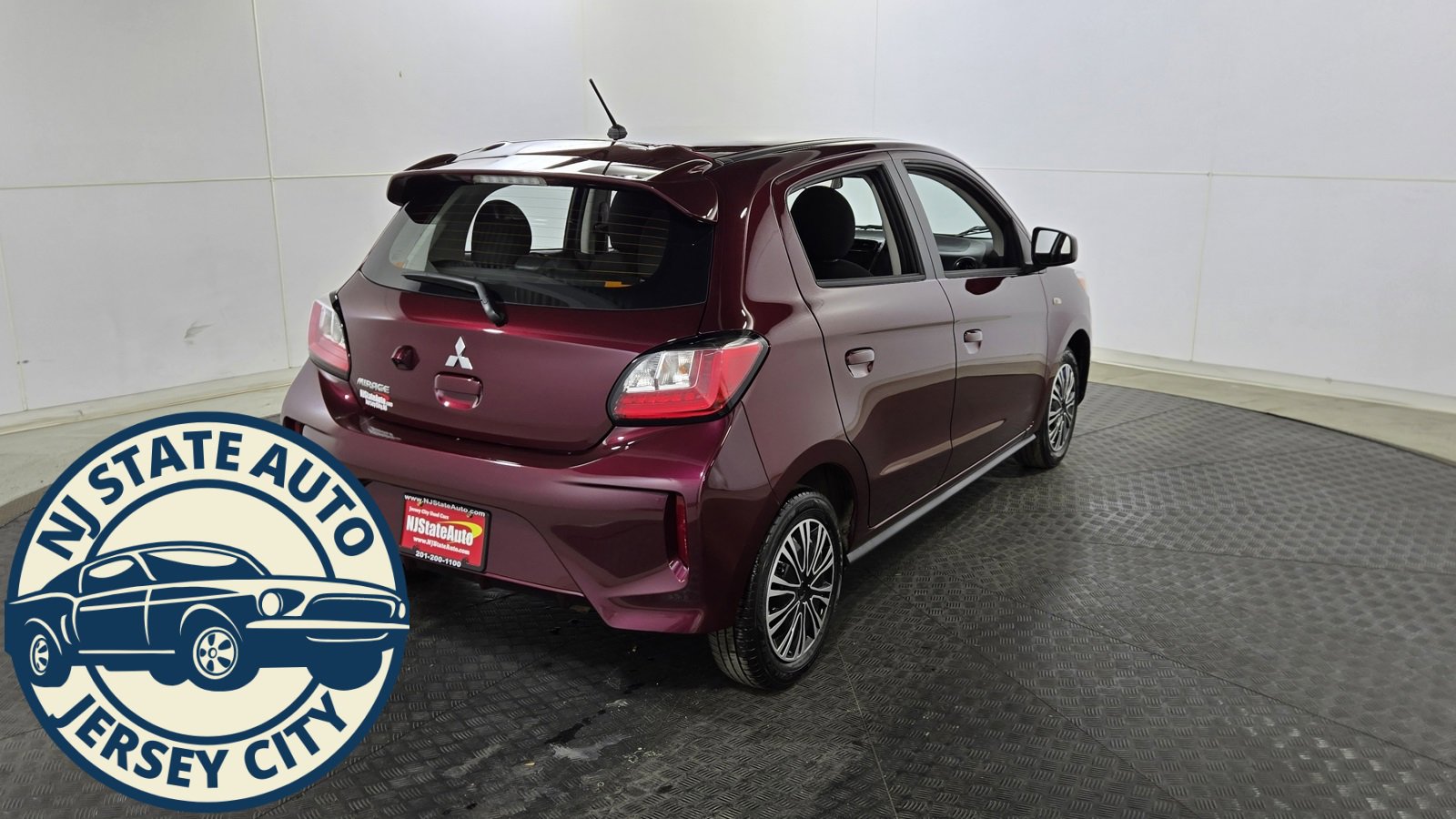 Used 2024 Mitsubishi Mirage ES image 7