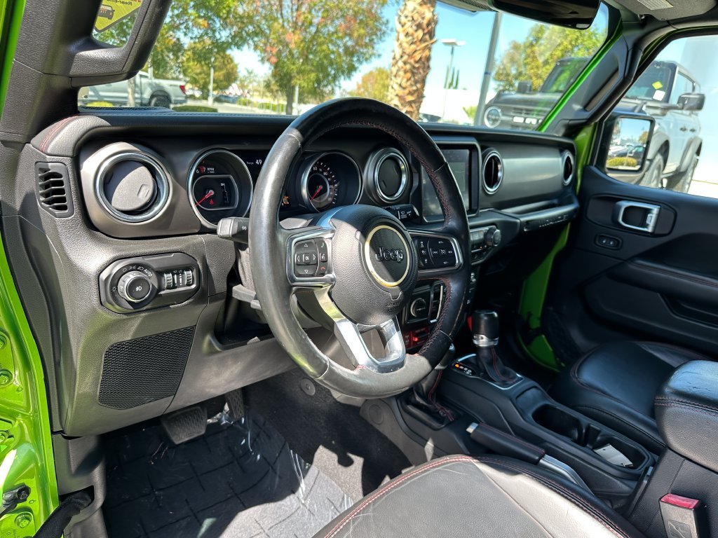Used 2019 Jeep Wrangler Unlimited Rubicon w/ Dual Top Group AWD/4WD image 22