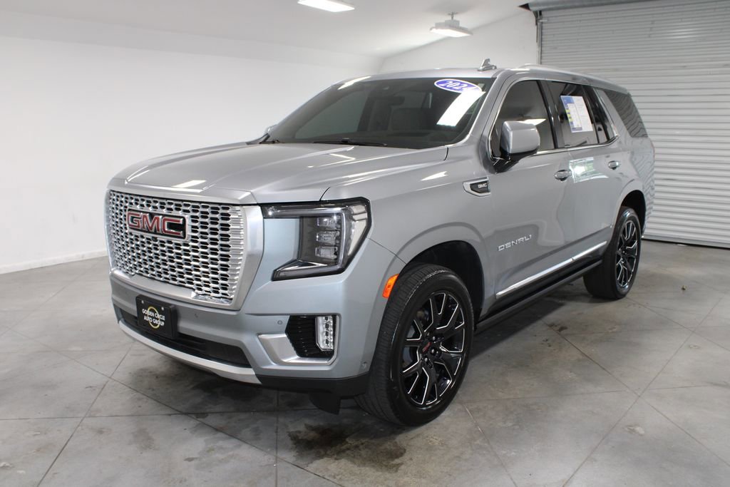 Used 2024 GMC Yukon Denali w/ Denali Reserve Package AWD/4WD image 4