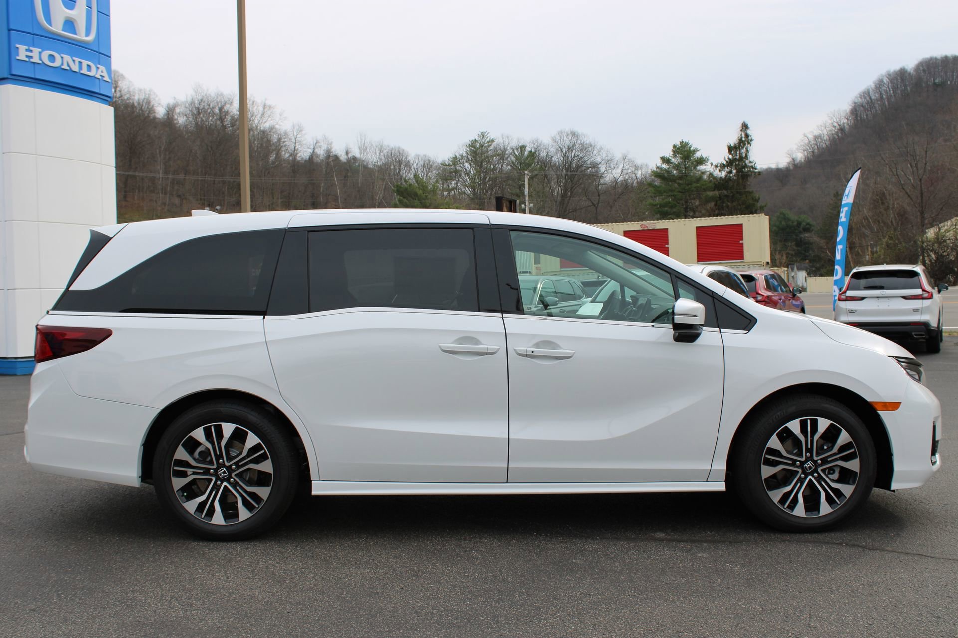 New 2026 Honda Odyssey Elite image 8