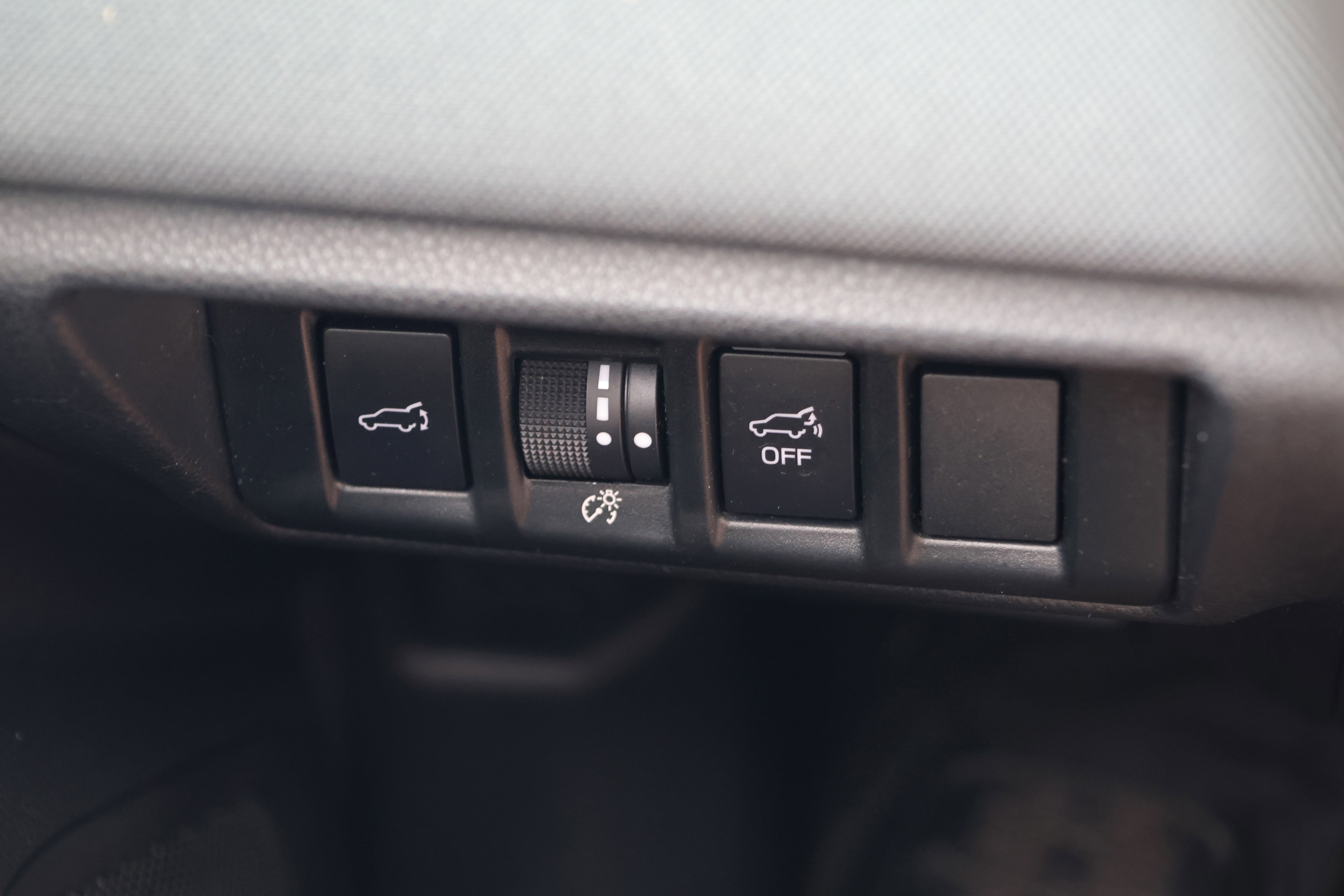 Used 2022 Subaru Outback Premium AWD/4WD image 14