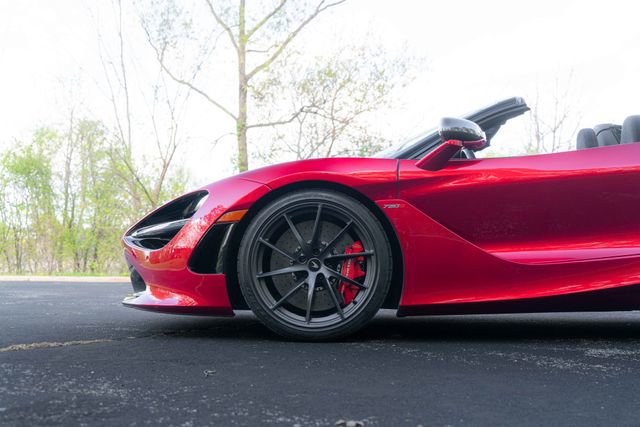 Used 2021 McLaren 720S Performance RWD image 41