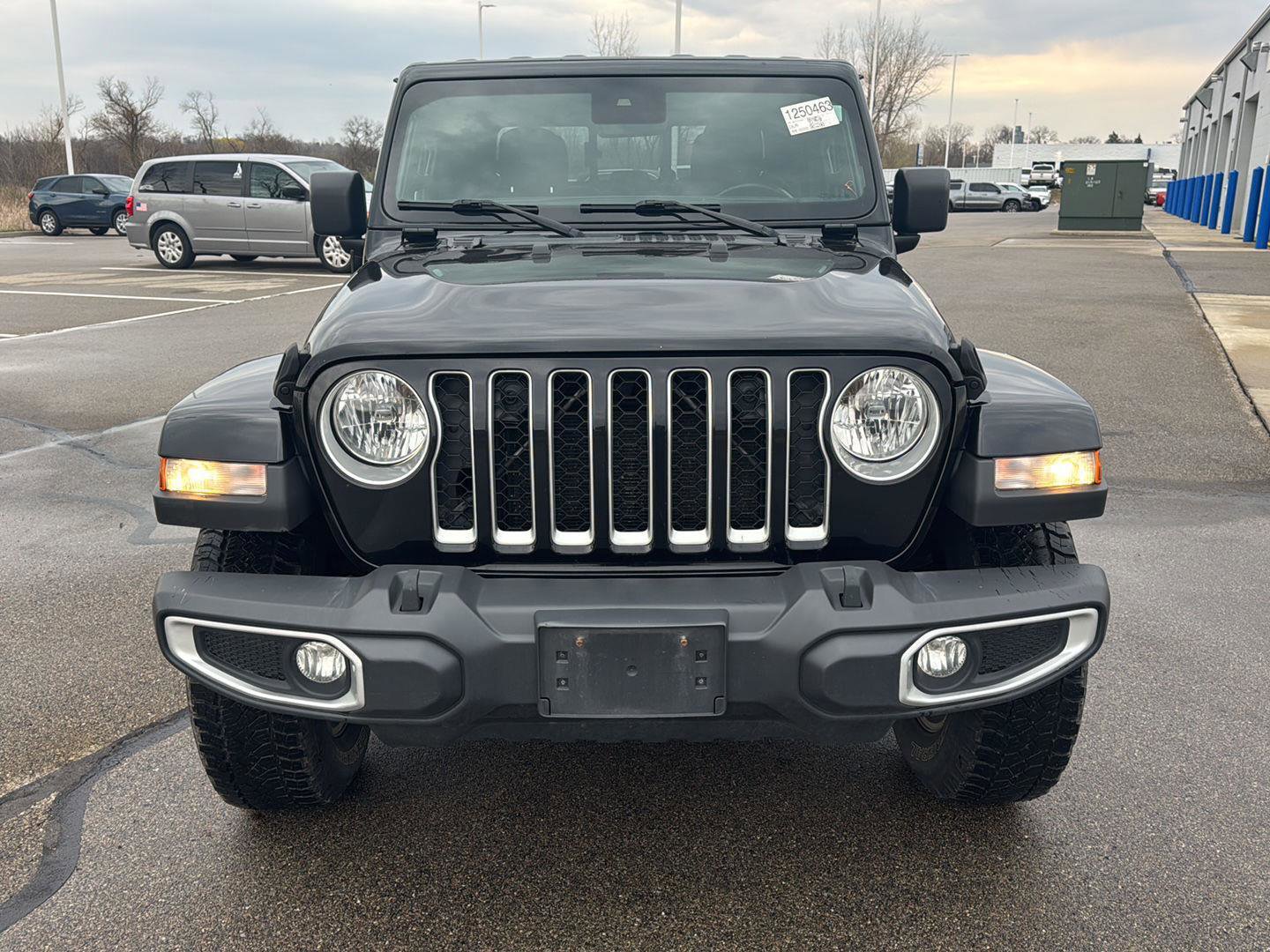 Used 2021 Jeep Gladiator Overland w/ Uconnect 4C Nav & Sound Group image 9