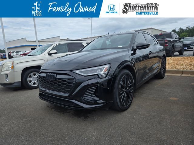 Used 2024 Audi Q8 e-tron Prestige w/ Prestige Package AWD/4WD video 1