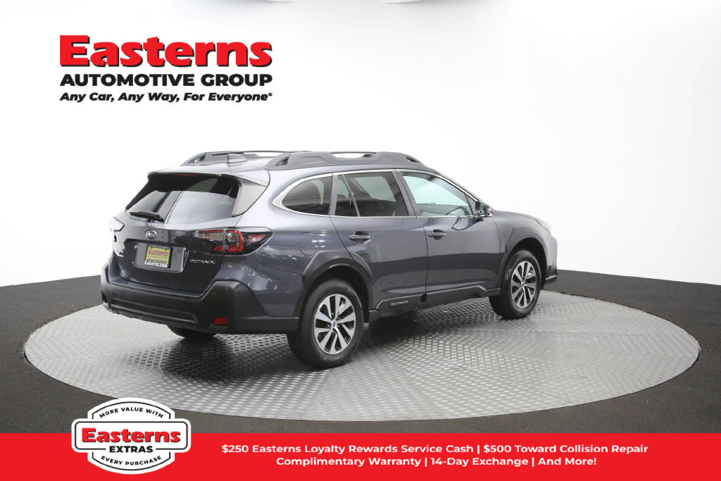 Used 2023 Subaru Outback Premium AWD/4WD image 40
