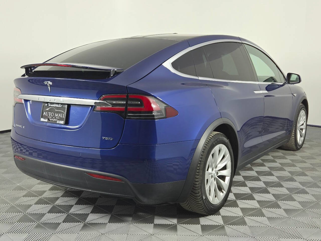 Used 2016 Tesla Model X 75D AWD/4WD image 7