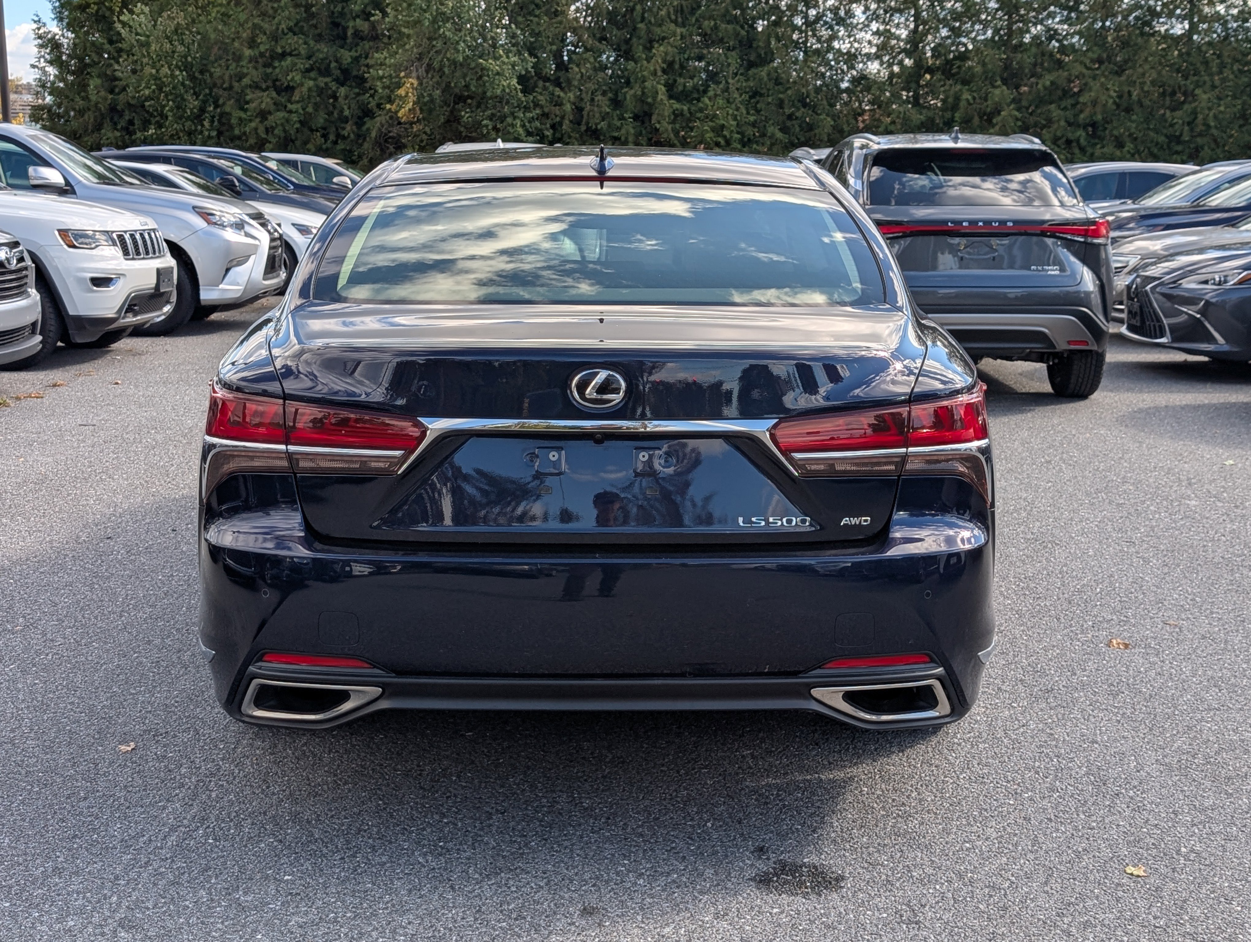 Used 2019 Lexus LS 500 AWD image 4