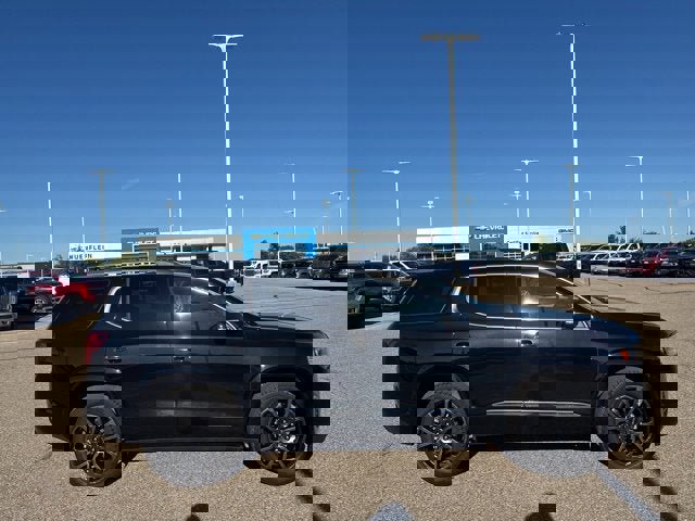 Certified 2023 GMC Acadia Denali w/ Black Diamond Edition image 2