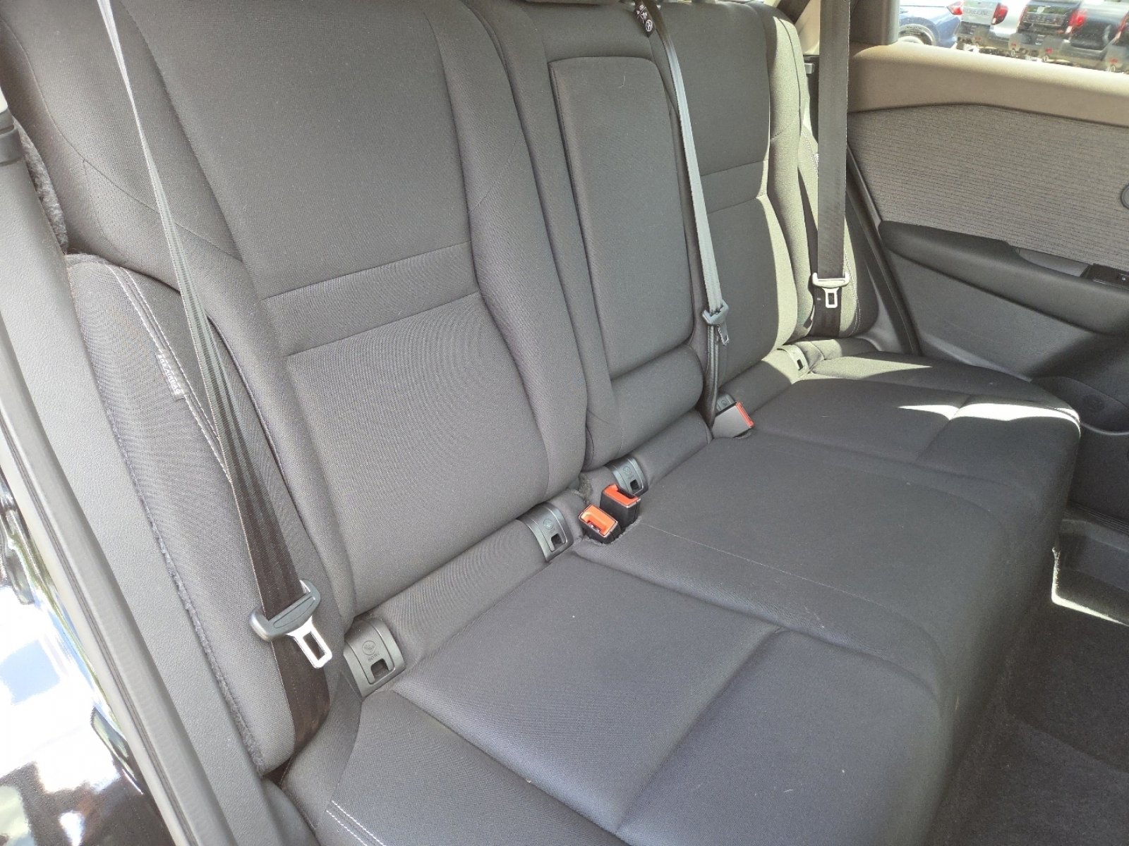 Used 2023 Nissan Rogue S AWD/4WD image 19