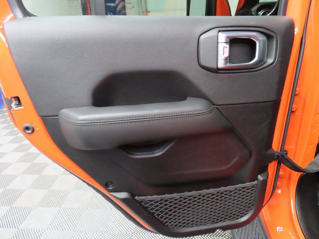 Used 2023 Jeep Wrangler Unlimited Sahara image 54