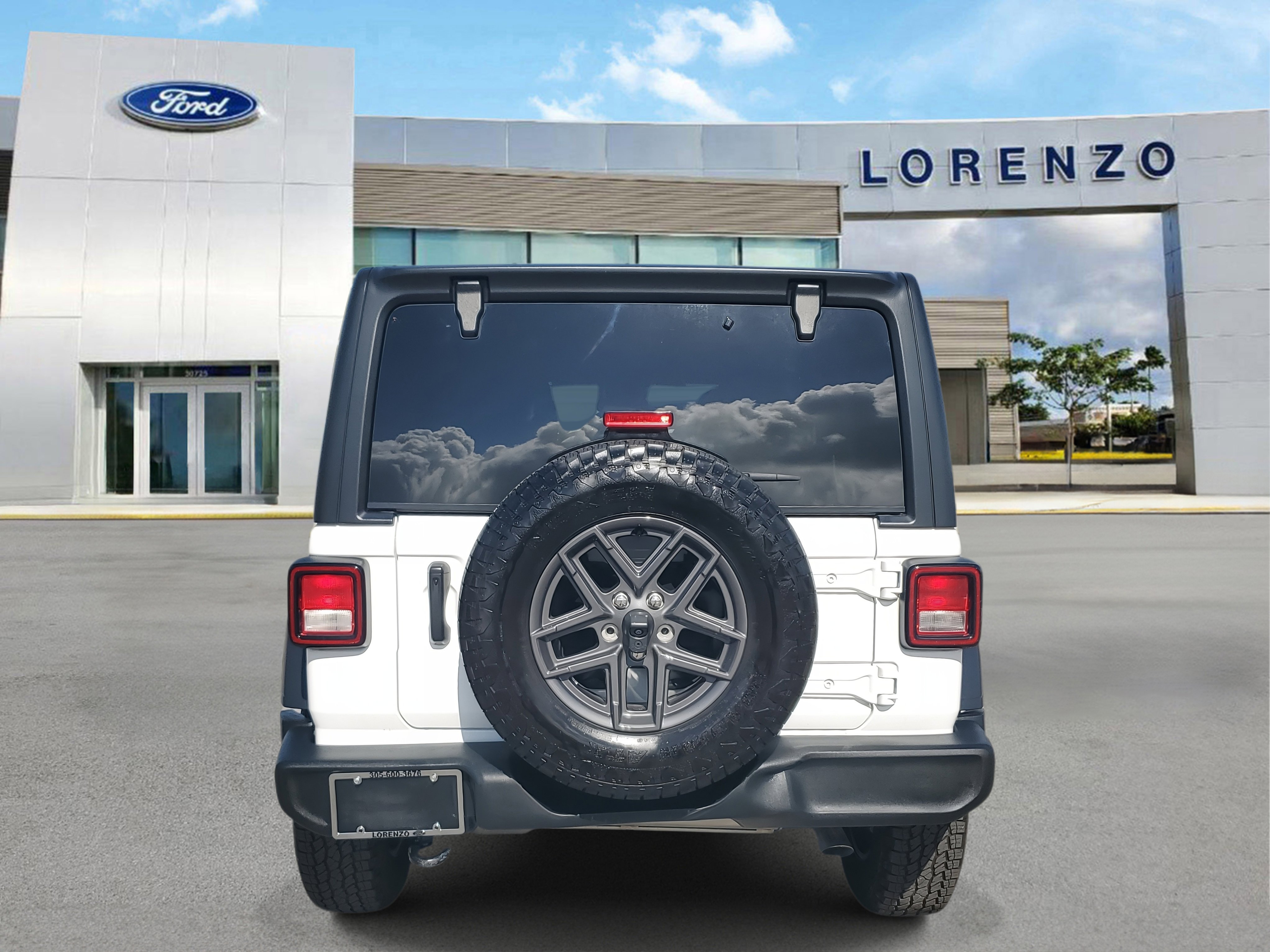 Used 2024 Jeep Wrangler Sport image 6