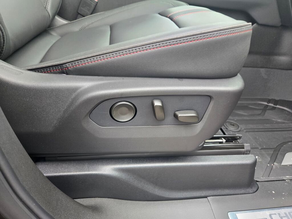 New 2026 Chevrolet Suburban RST w/ Comfort Package image 5