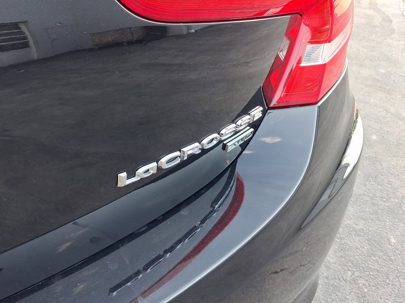 Used 2019 Buick LaCrosse Avenir w/ Driver Confidence Package II AWD/4WD image 34