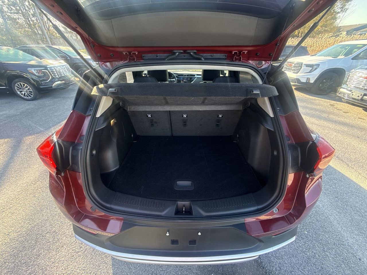 Used 2023 Buick Encore GX Preferred w/ Cold Weather Comfort Package image 29