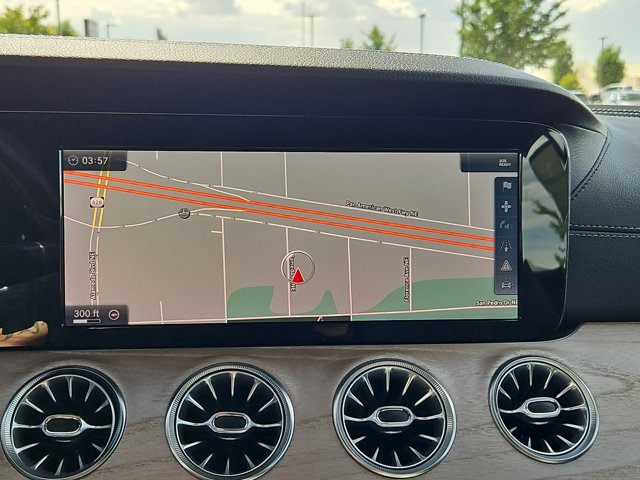 Used 2018 Mercedes-Benz E 400 4MATIC Cabriolet image 13