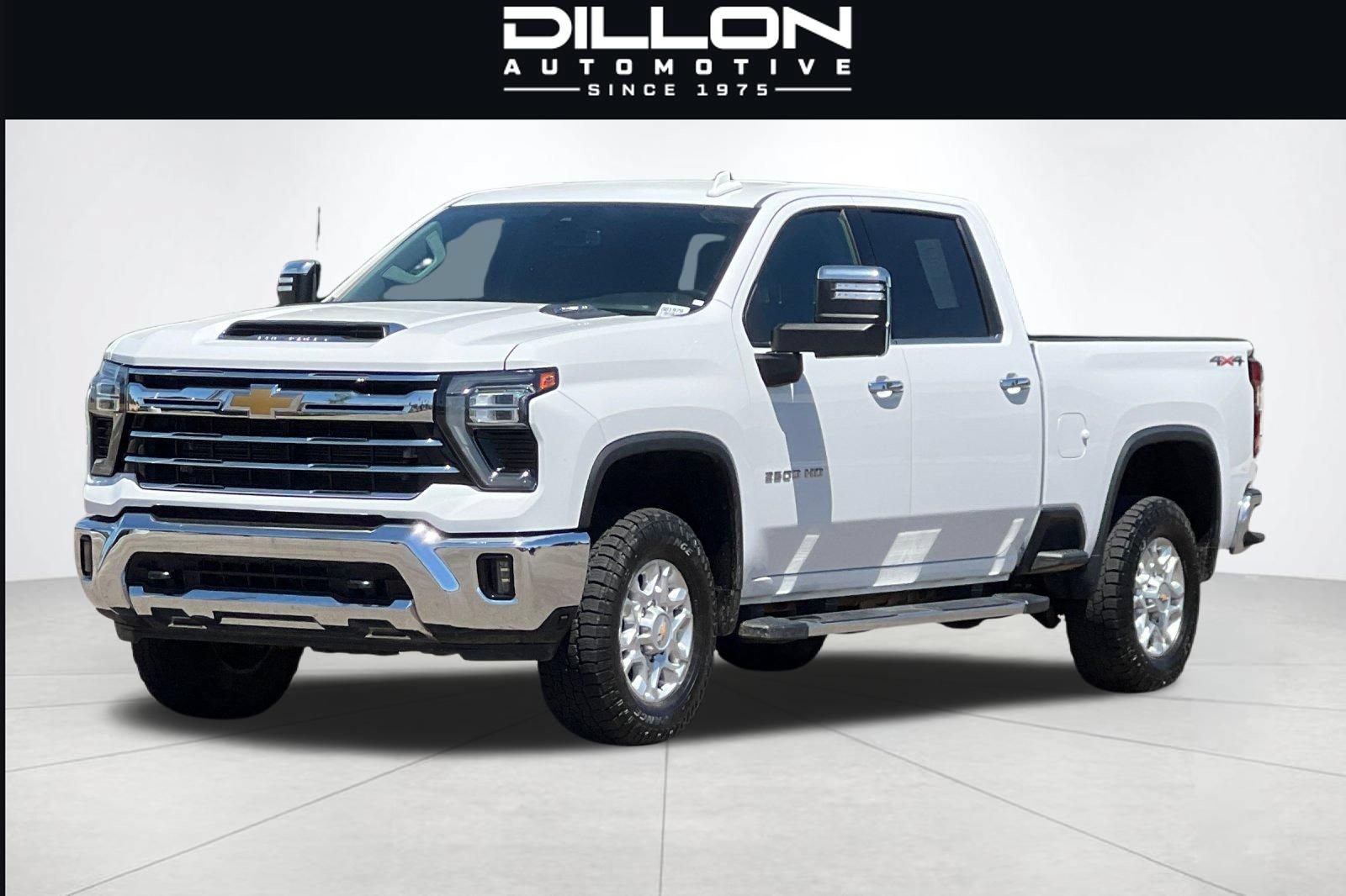 Used 2024 Chevrolet Silverado 2500 LTZ AWD/4WD image 8