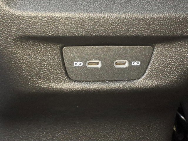 New 2026 Volkswagen Tiguan SE R-Line image 14