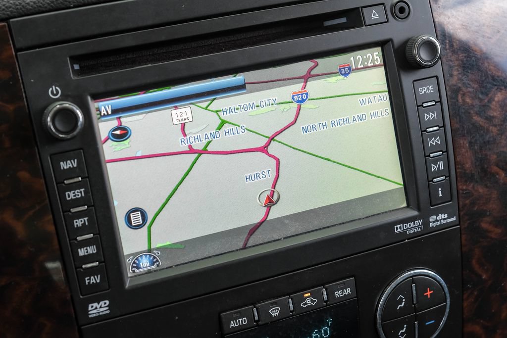 Used 2013 GMC Yukon XL Denali AWD/4WD image 6