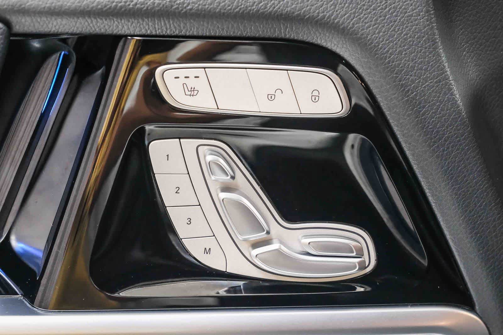 Certified 2025 Mercedes-Benz G 550 image 27