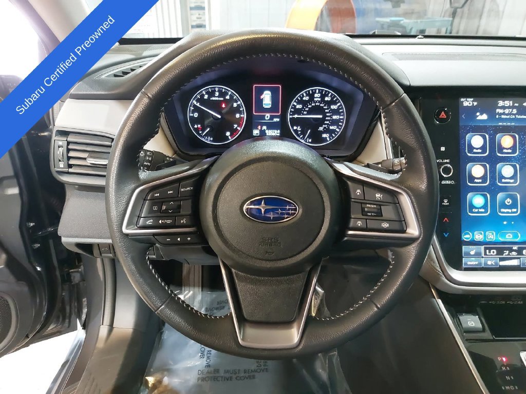 Used 2025 Subaru Outback Premium AWD/4WD image 17