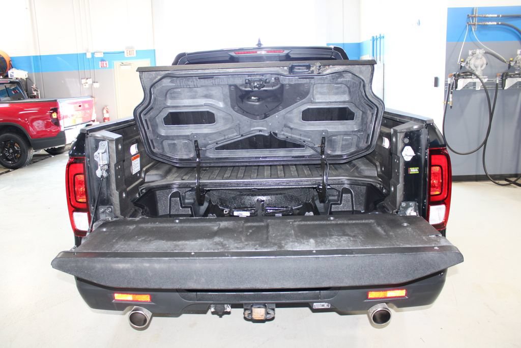 Used 2023 Honda Ridgeline Black Edition image 32