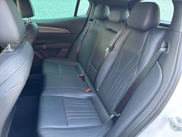 Certified 2023 Maserati Grecale GT image 17