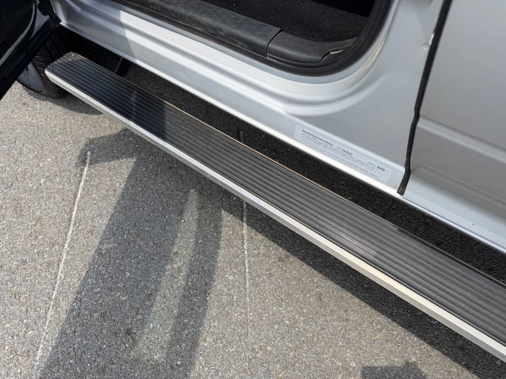 Used 2018 RAM 3500 Tradesman w/ Chrome Appearance Group AWD/4WD image 12