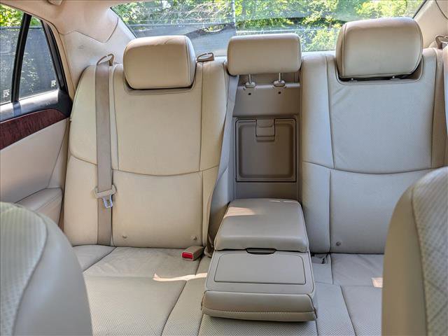 Used 2011 Toyota Avalon Limited FWD image 17