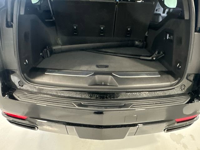 Used 2024 Cadillac Escalade ESV Sport Platinum w/ LPO, ONYX Package image 31