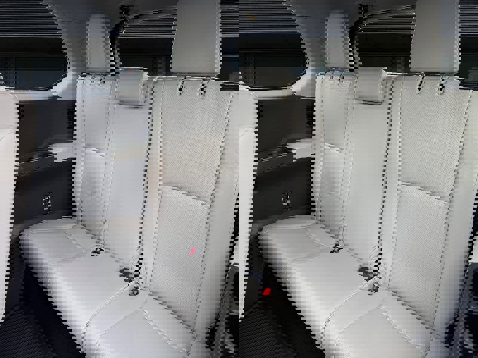 Certified 2024 Toyota Grand Highlander XLE image 17