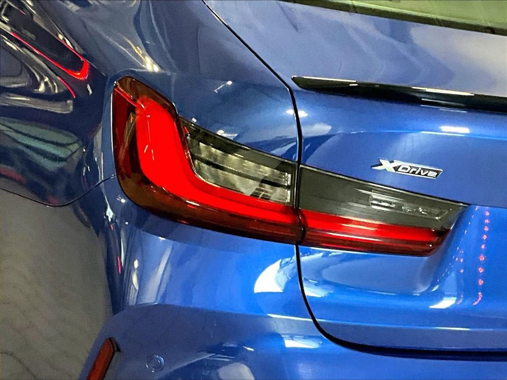 Used 2023 BMW M3 Competition image 31