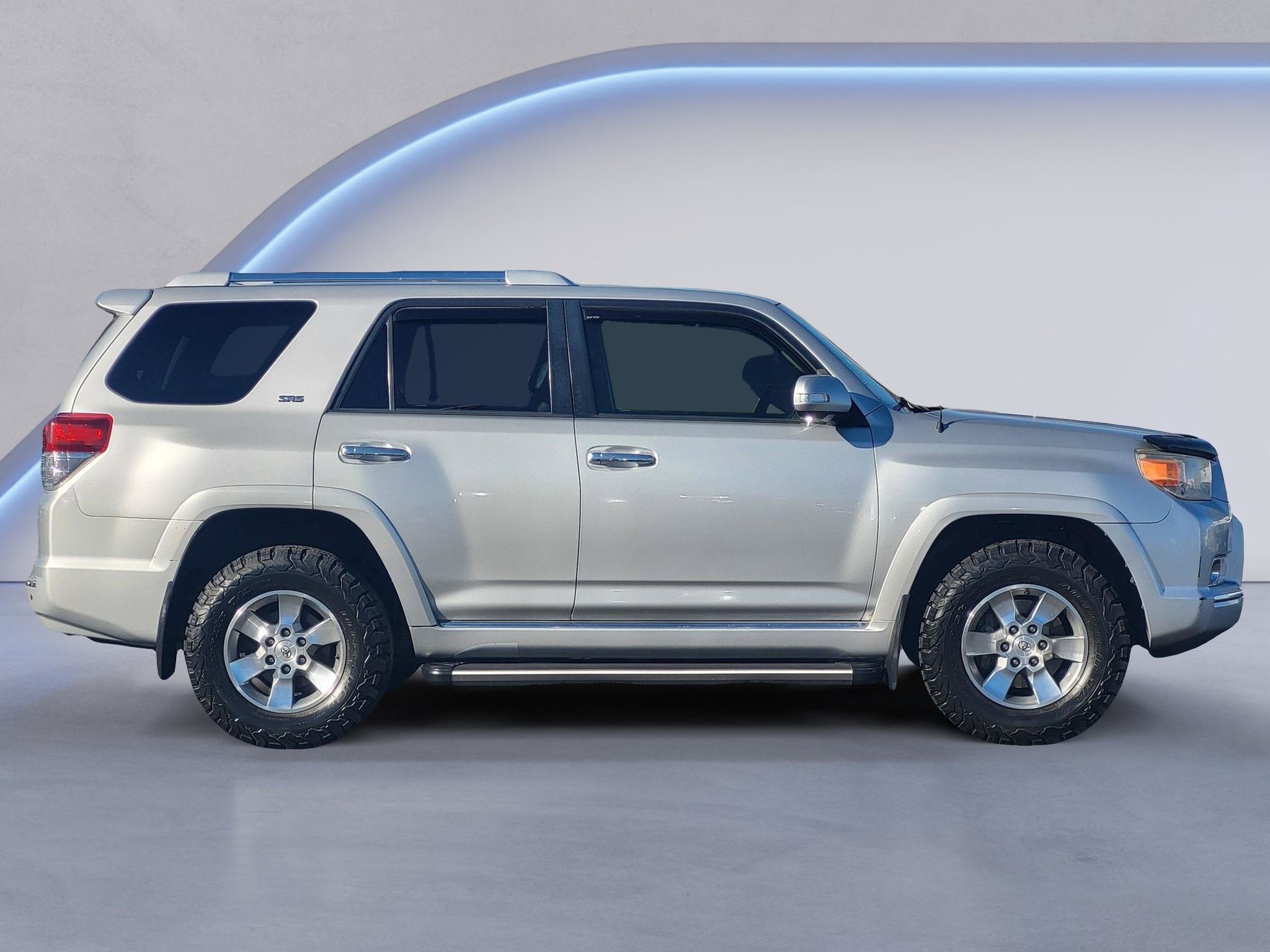 Used 2013 Toyota 4Runner SR5 RWD image 4