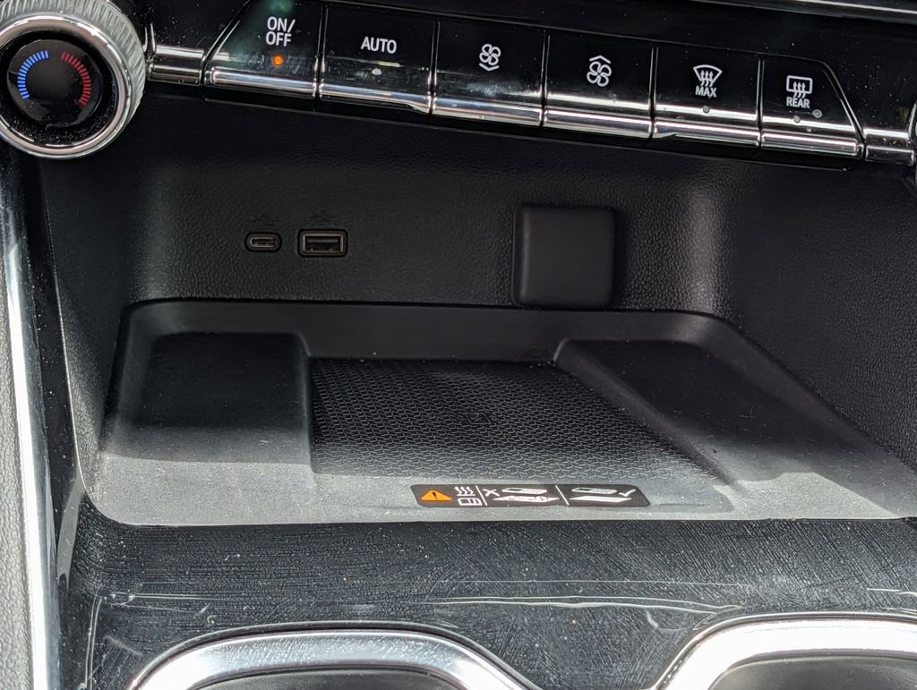 Used 2024 Chevrolet Traverse Z71 w/ Enhanced Driving Package image 15