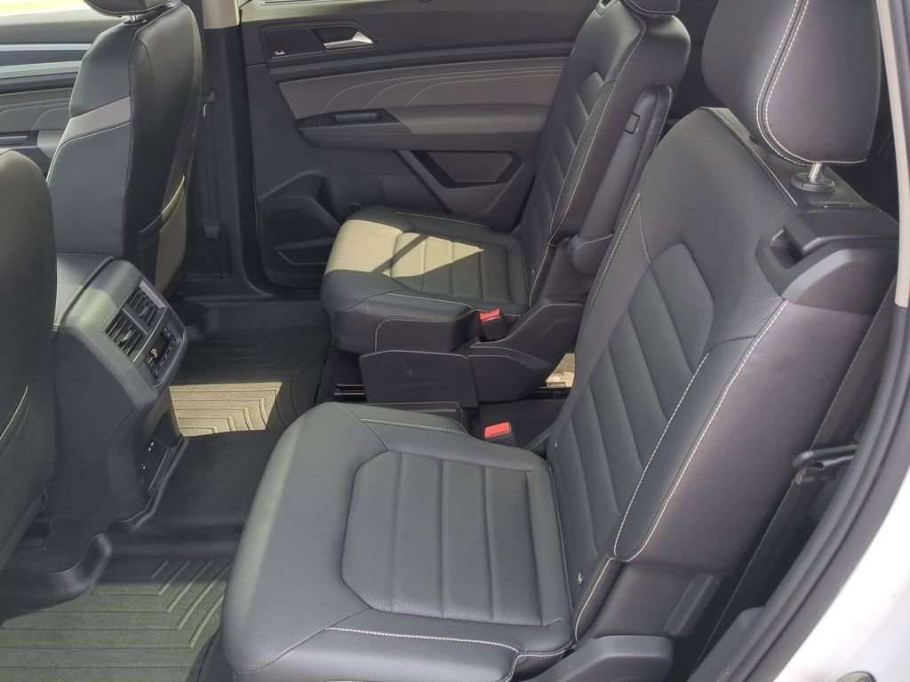 Used 2022 Volkswagen Atlas SEL Premium image 15