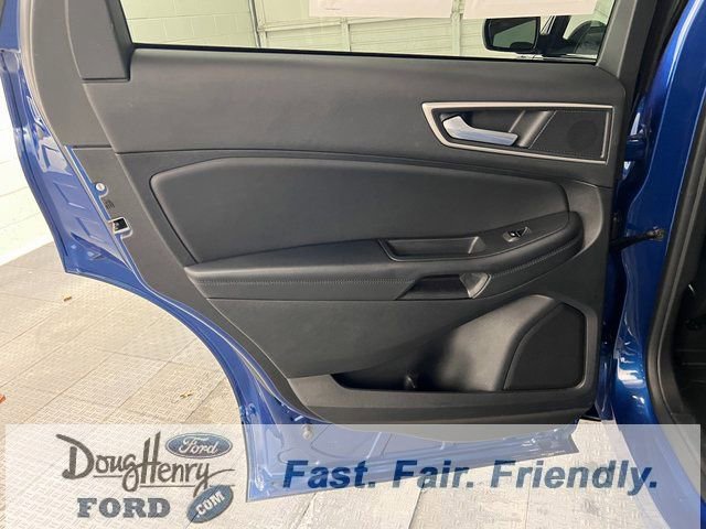 Used 2024 Ford Edge SEL image 29
