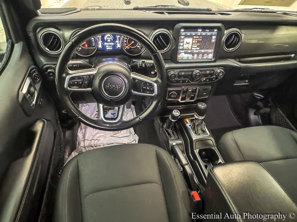 Used 2022 Jeep Wrangler Unlimited Sahara w/ Safety Group AWD/4WD image 12