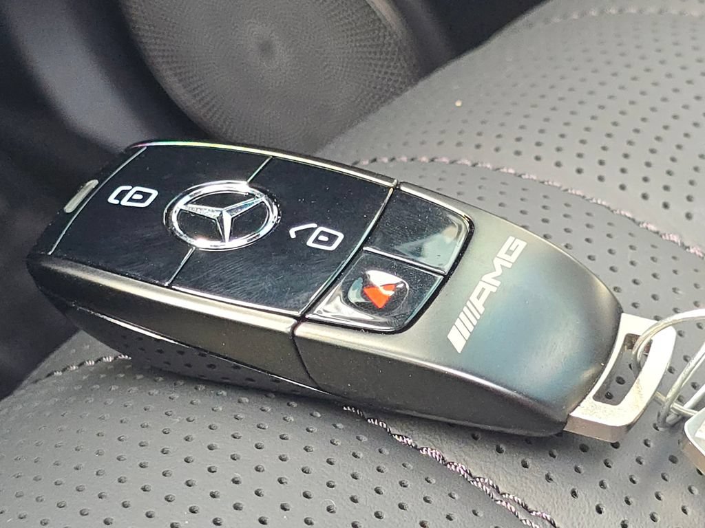 Used 2025 Mercedes-Benz G 63 AMG 4MATIC image 39
