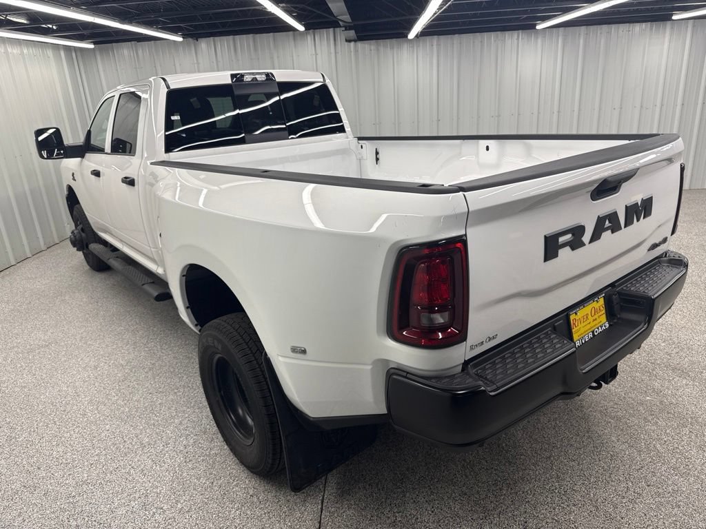 New 2026 RAM 3500 Tradesman AWD/4WD image 3