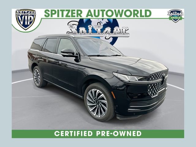 Used 2025 Lincoln Navigator Black Label image 1