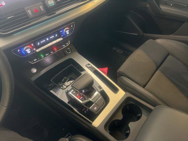 Certified 2025 Audi Q5 e Prestige image 8